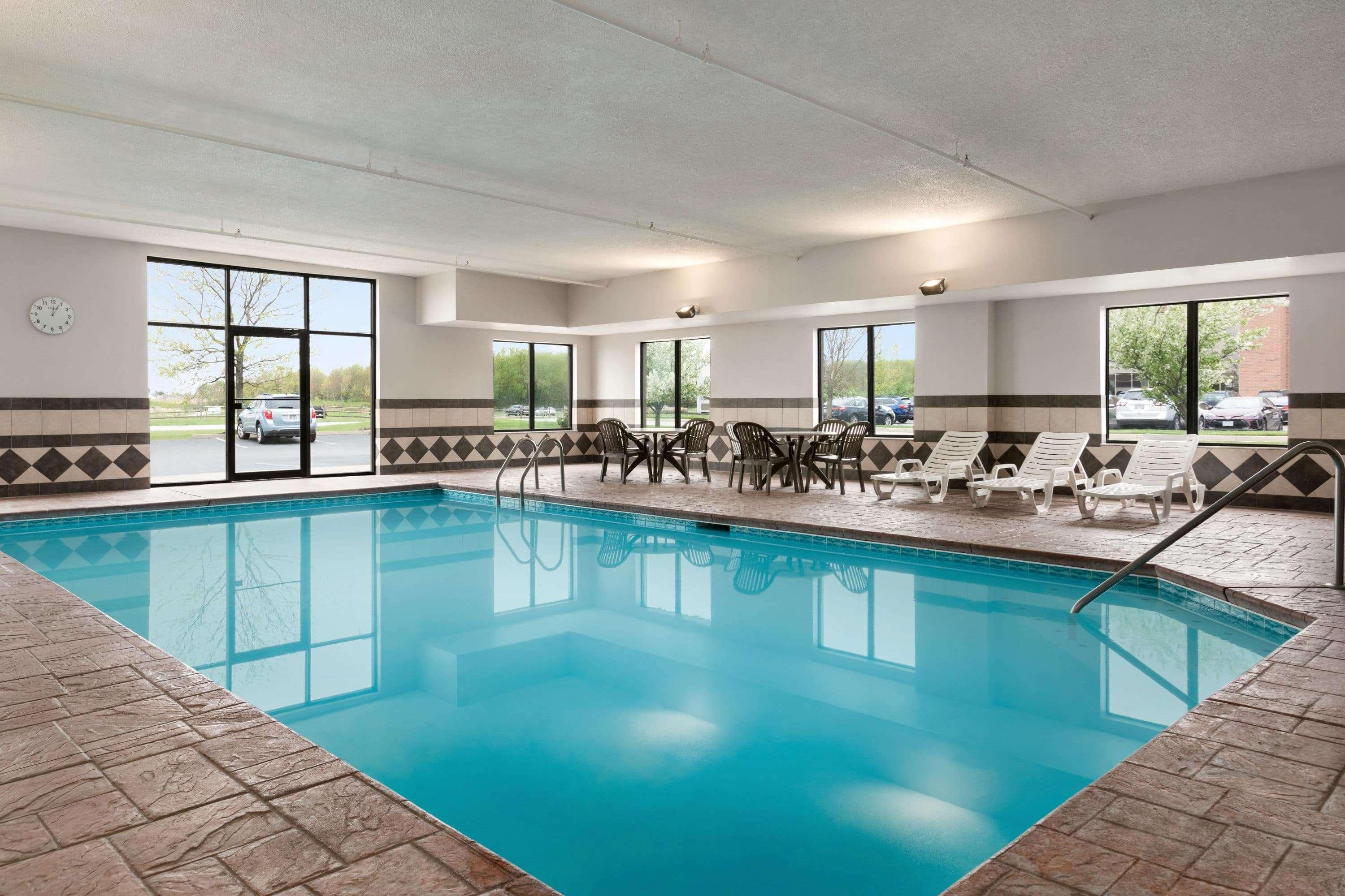 Wingate By Wyndham Cincinnati Blue Ash Eksteriør billede